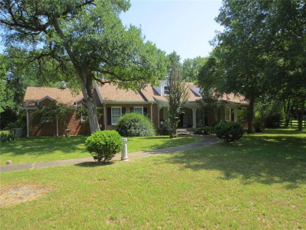 2800 Lindsey Hollow Road - Photo 1