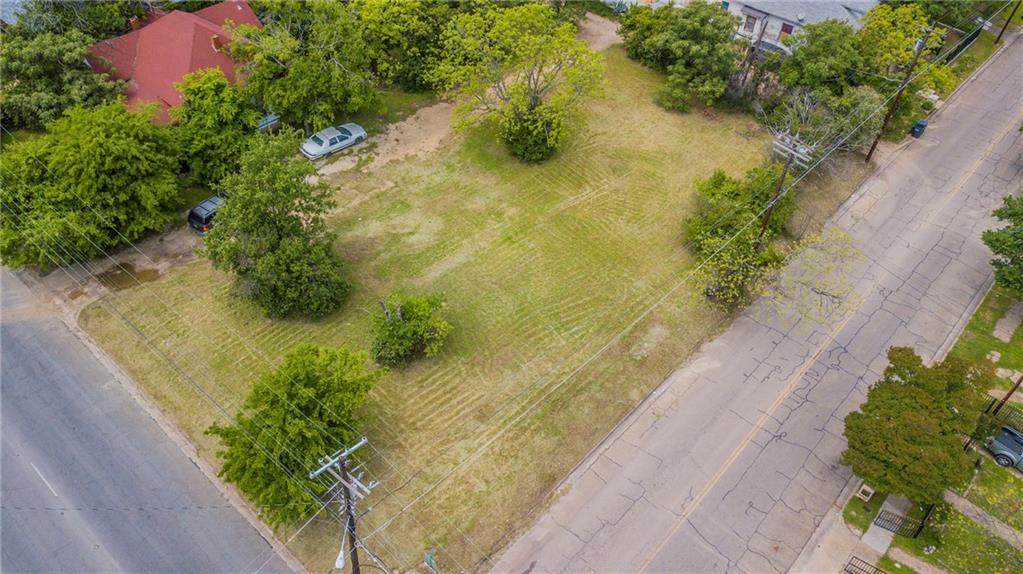 2504 15A Street - Photo 1
