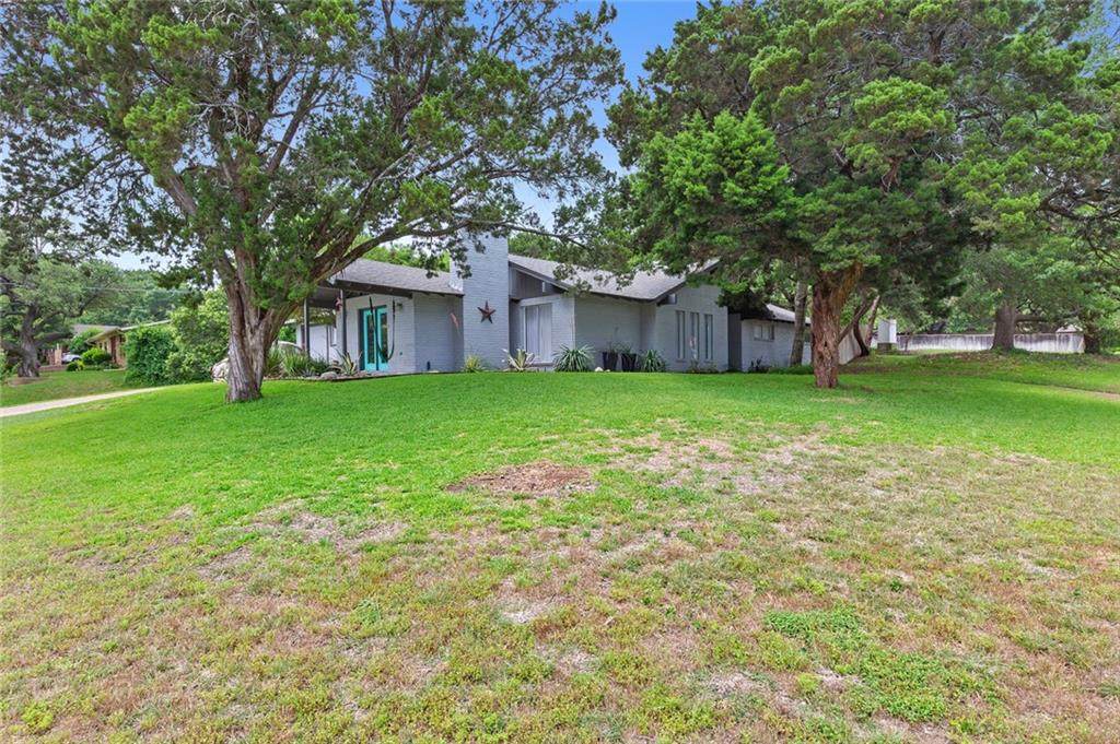 2724 Wooded Acres Drive - Photo 1