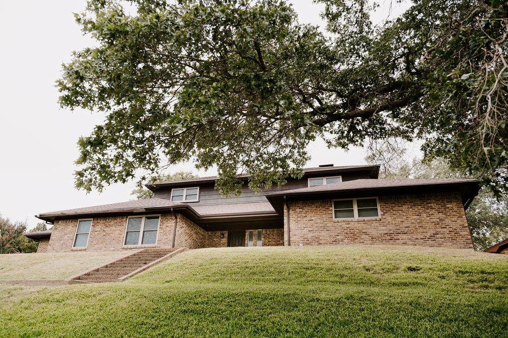2737 Cherry Hill Square - Photo 1