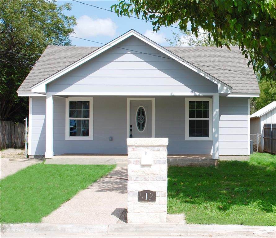 812 Tyler Street - Photo 1