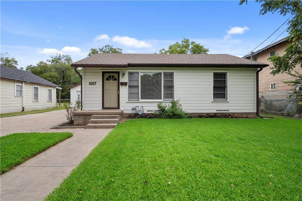 1017 Hogan Lane - Photo 1