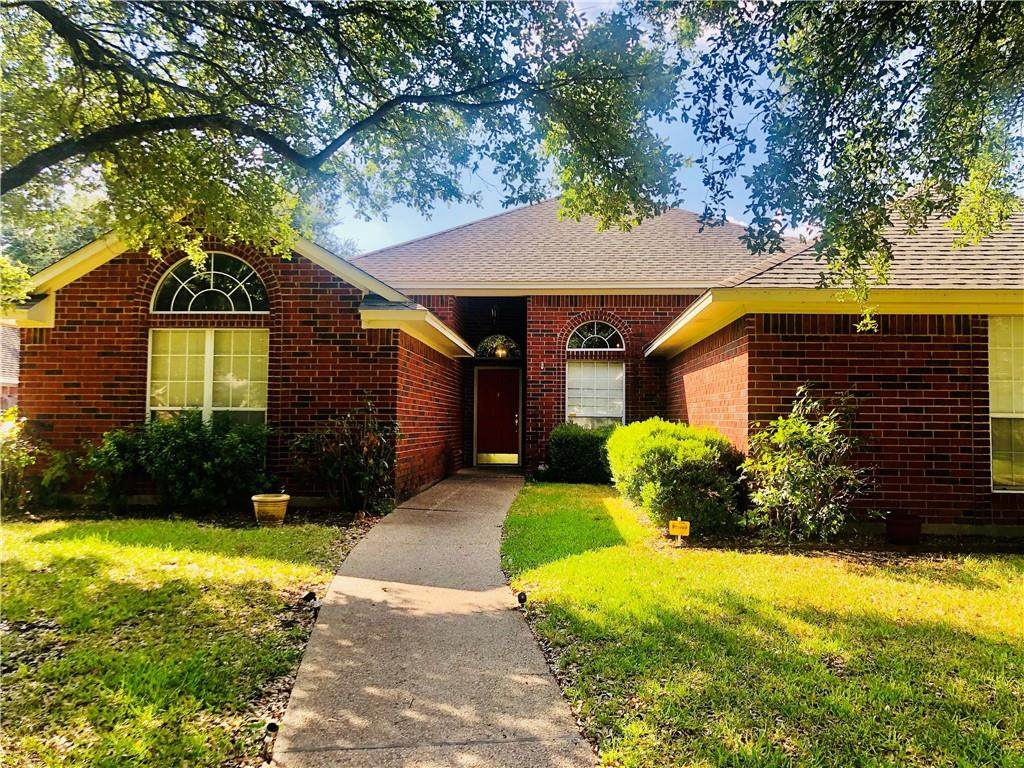 9004 Aspen Drive - Photo 1