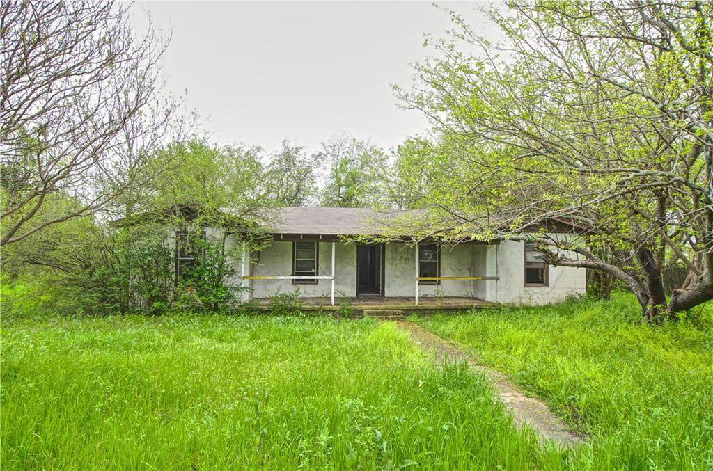 226 Leroy Parkway - Photo 1