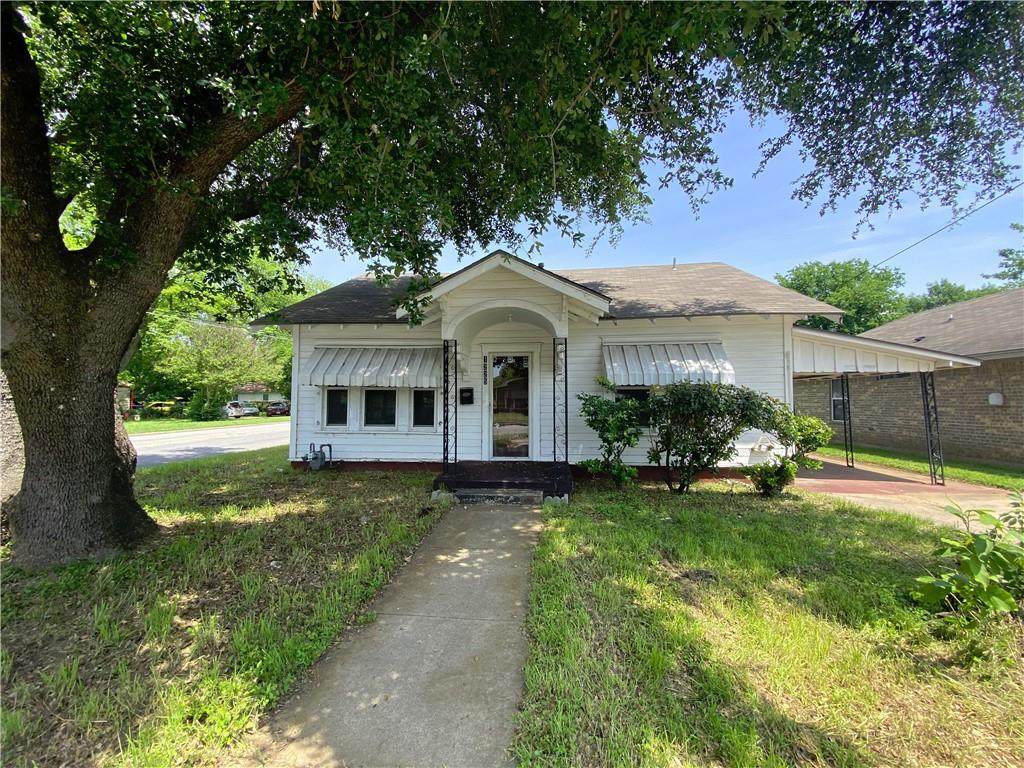 1225 Hood Street - Photo 1