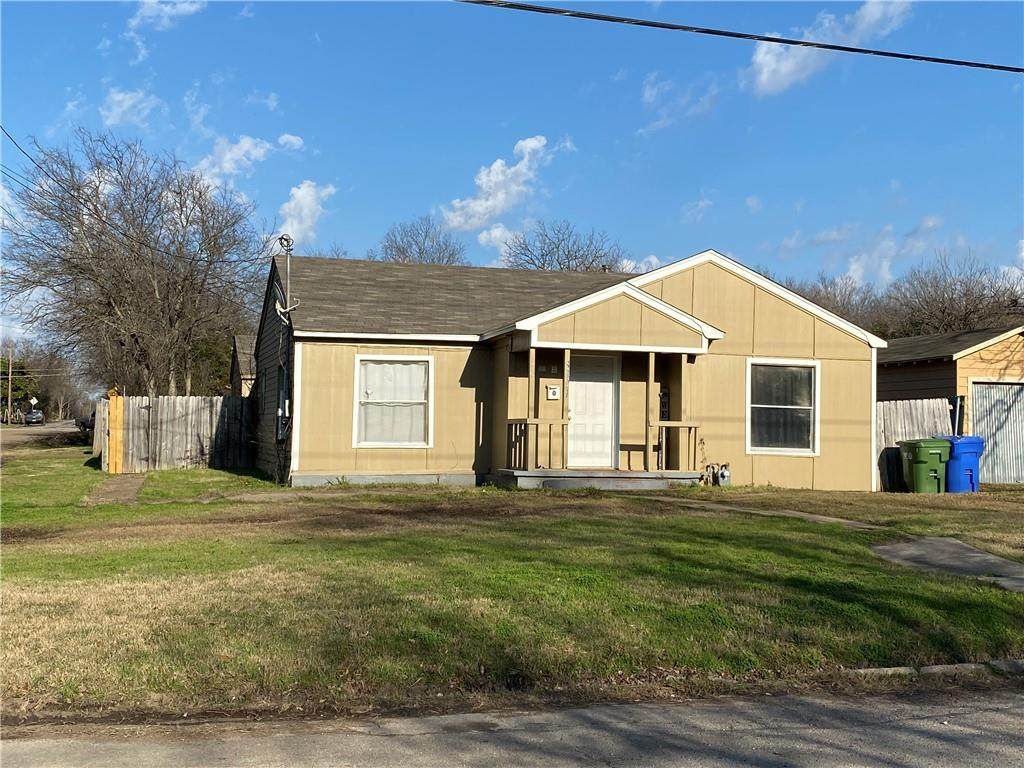 3421 24th Street - Photo 1