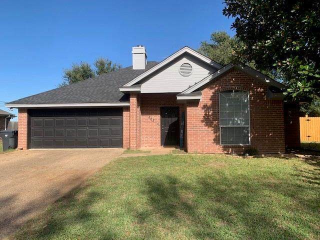 605 Indian Springs Drive - Photo 1