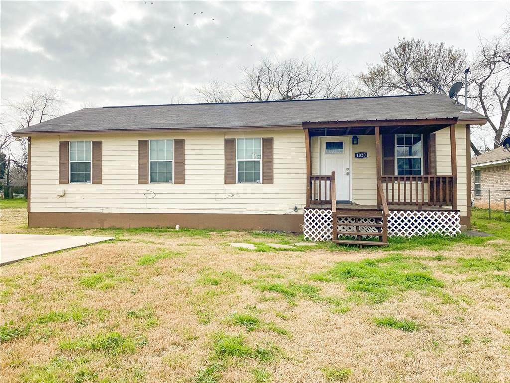 1020 Rose Street - Photo 1