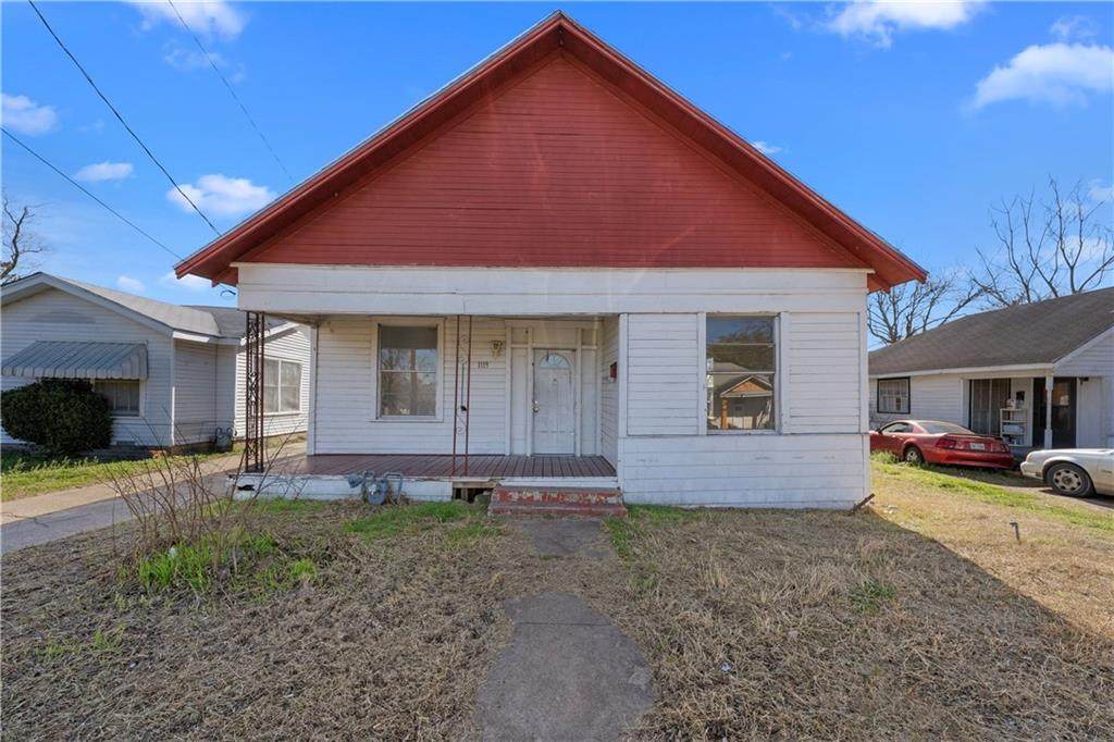 1119 Chestnut Street - Photo 1