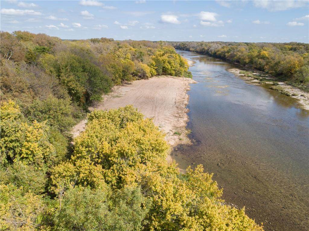 152 Oak Grove Loop - Photo 1