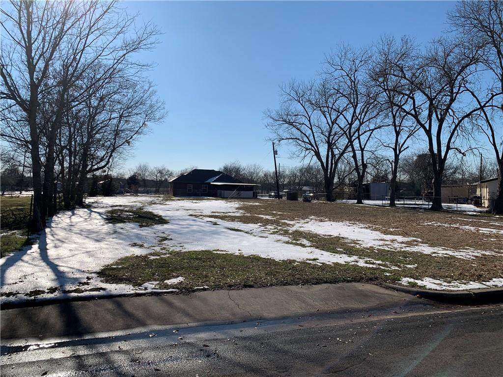 1607 Alston Drive - Photo 1