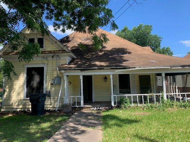 2025 Clay Avenue - Photo 1