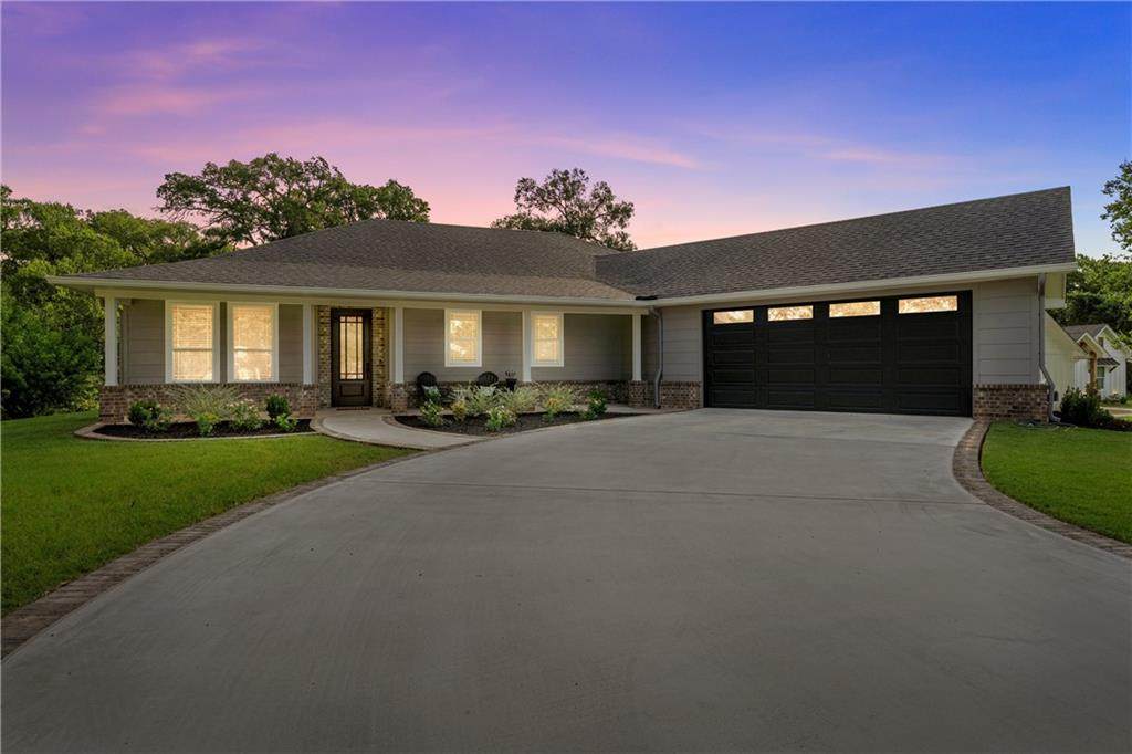 105 River Ridge Drive - Photo 1