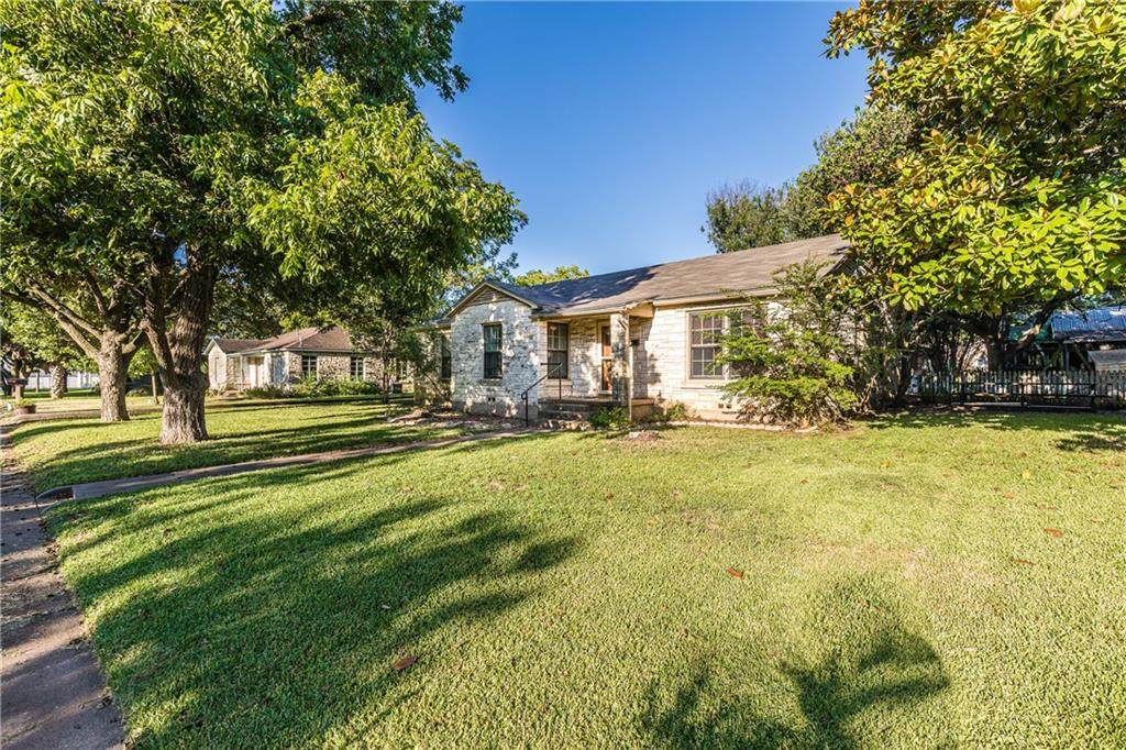 408 Washington Street - Photo 1