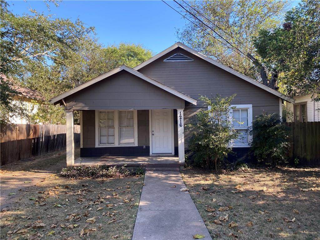 1216 Proctor Avenue - Photo 1