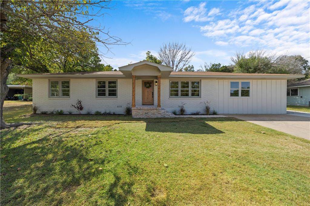 112 Butler Drive - Photo 1