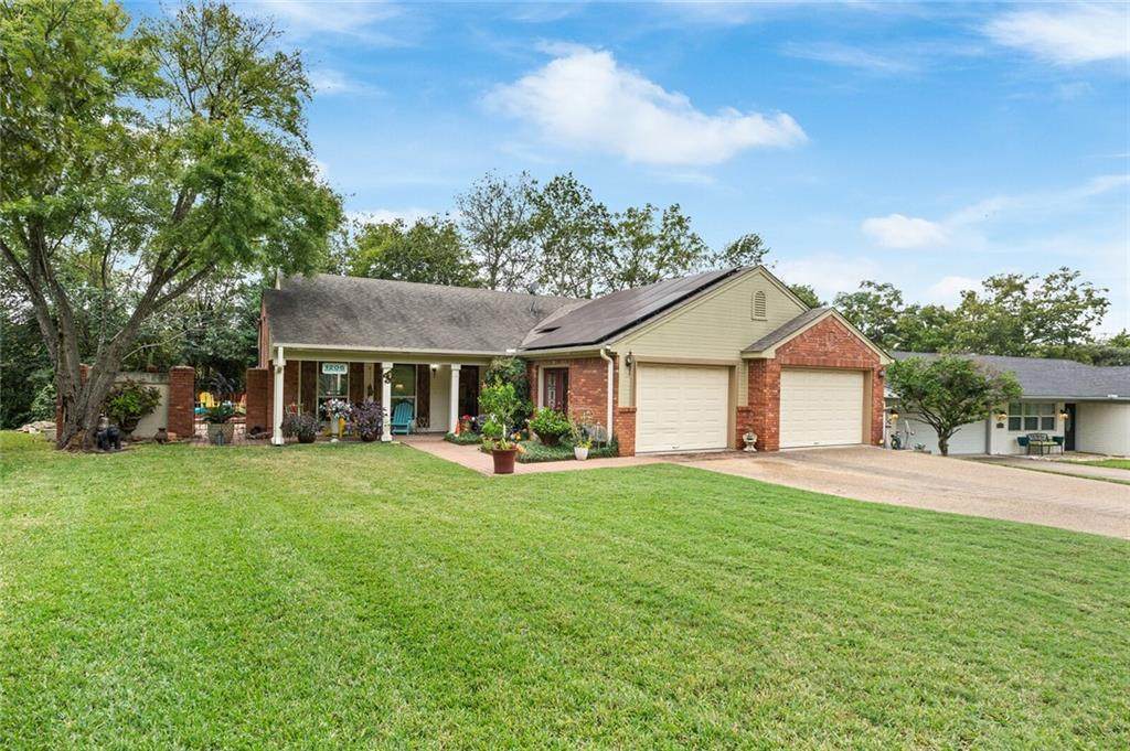 1206 Southwood Drive - Photo 1