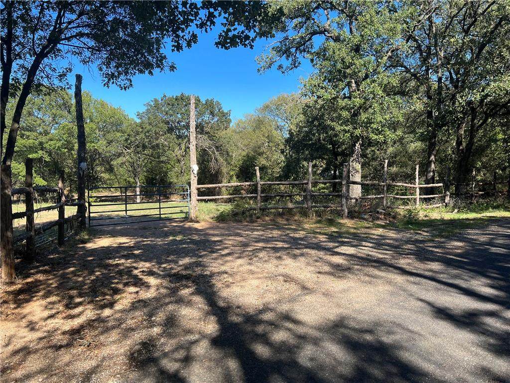1698 Rogers Hill Road - Photo 1