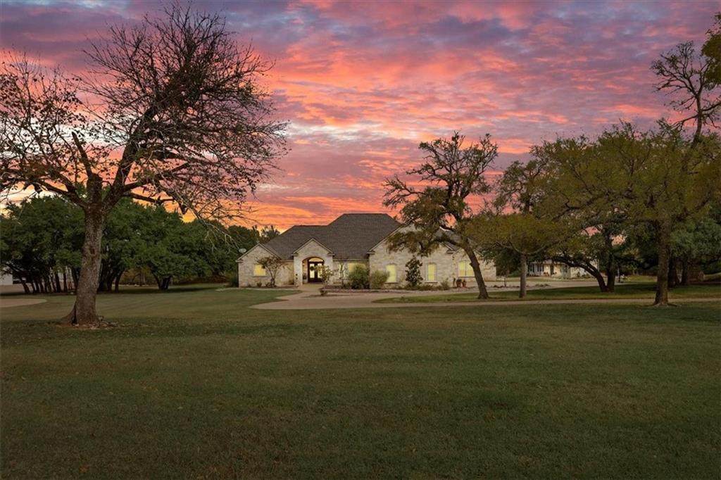 300 Winding Trail - Photo 1