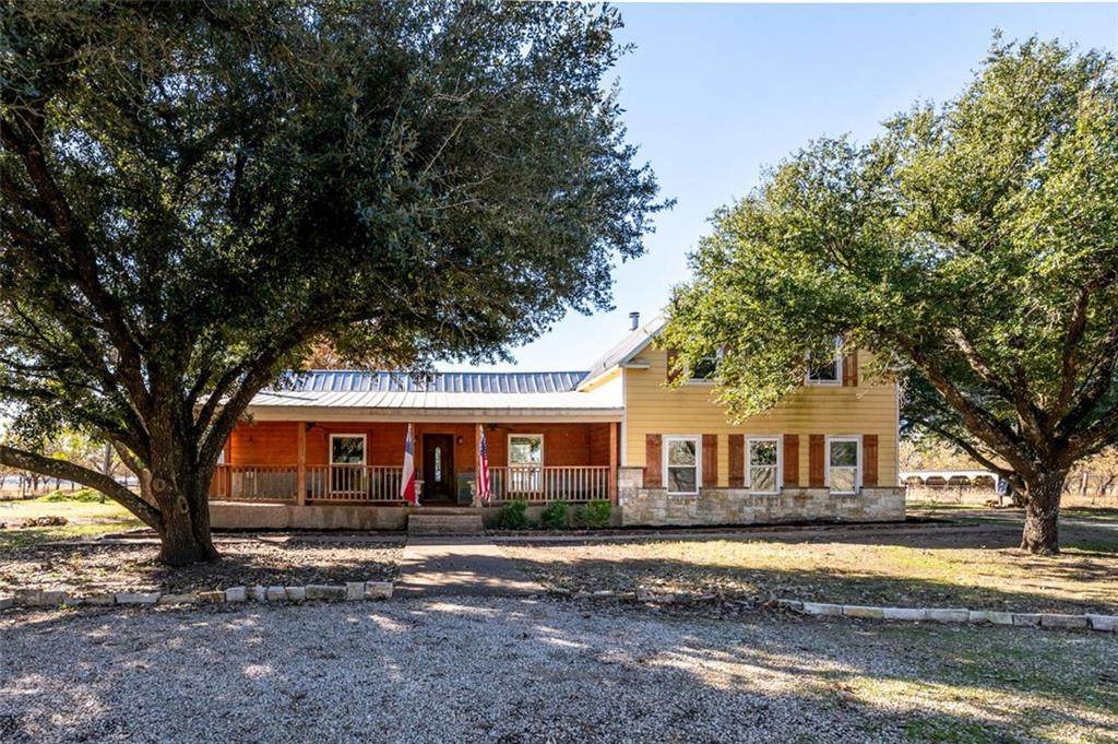 788 Pecan Hill Road - Photo 1