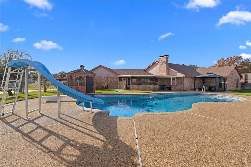 533 Dale Street - Photo 1