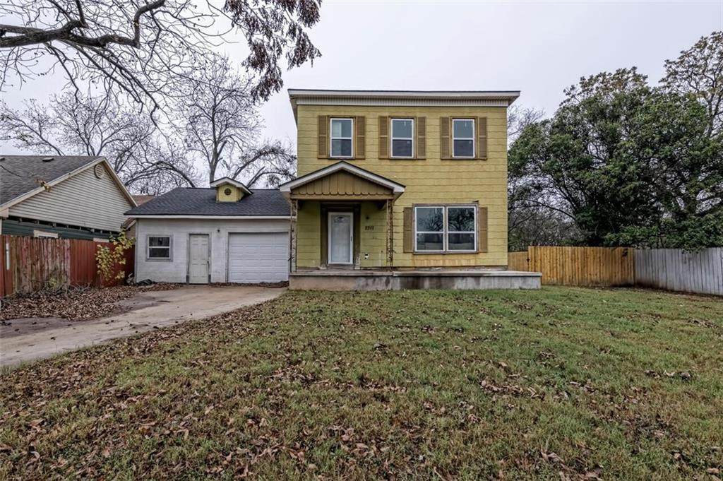 2317 Maple Avenue - Photo 1