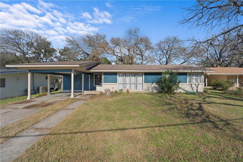 121 Neumann Drive - Photo 1