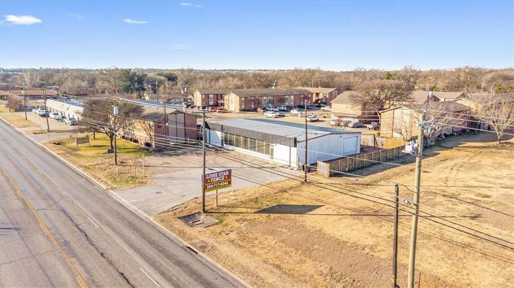 3301 Robinson Drive - Photo 1