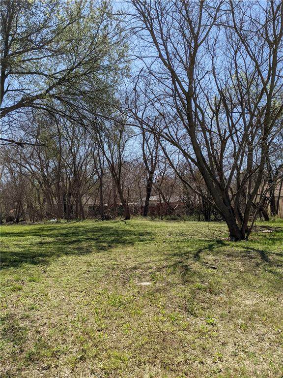 1524 7th Street - Photo 1