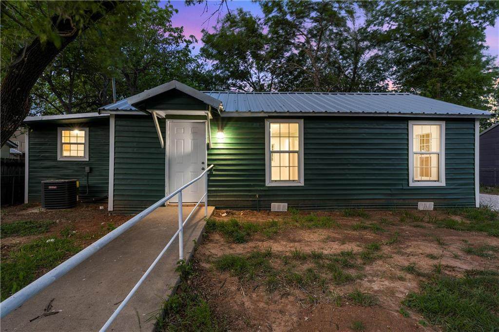 216 Lopez Street - Photo 1