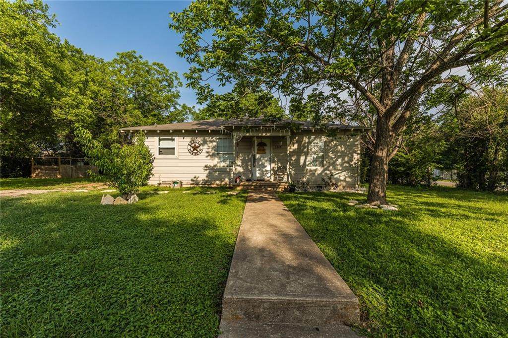 2208 Herrington Street - Photo 1