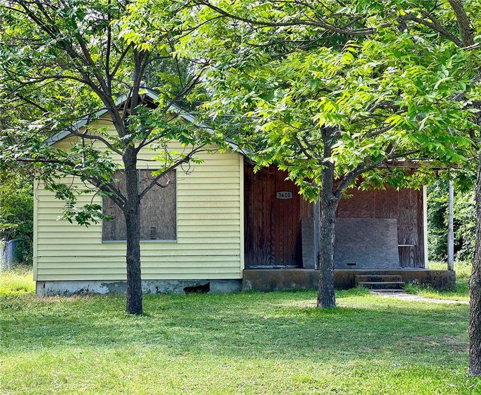 3610 Grim Avenue - Photo 1