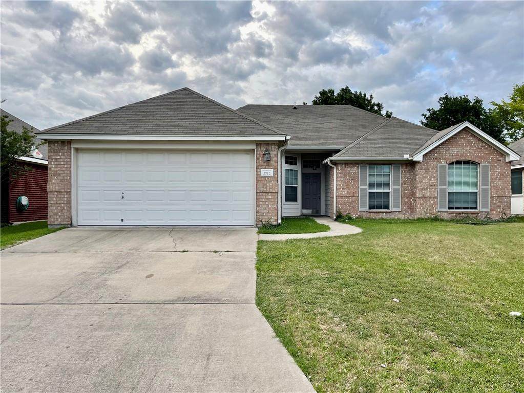 2712 Blue Meadow Drive - Photo 1