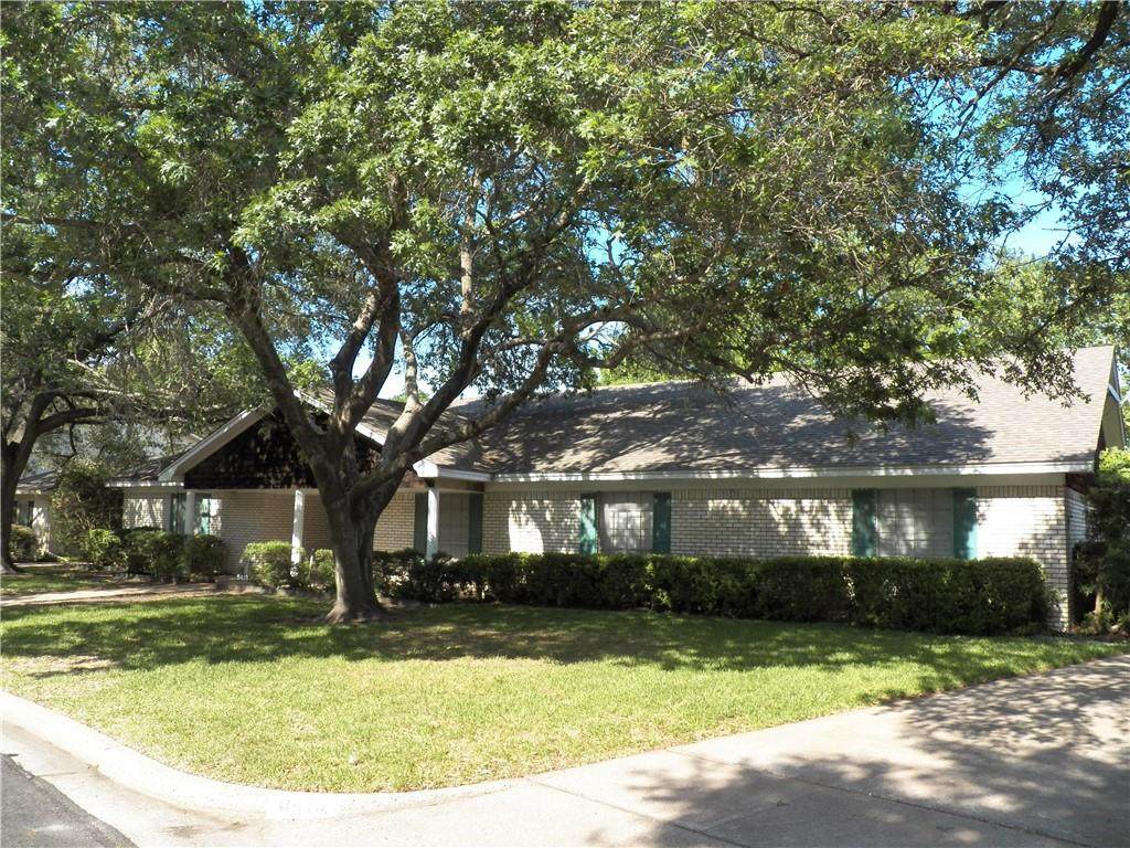 5413 Edinburgh Drive - Photo 1