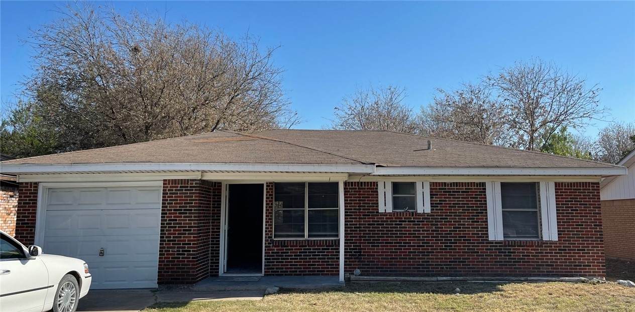 824 Horseshoe Drive - Photo 1
