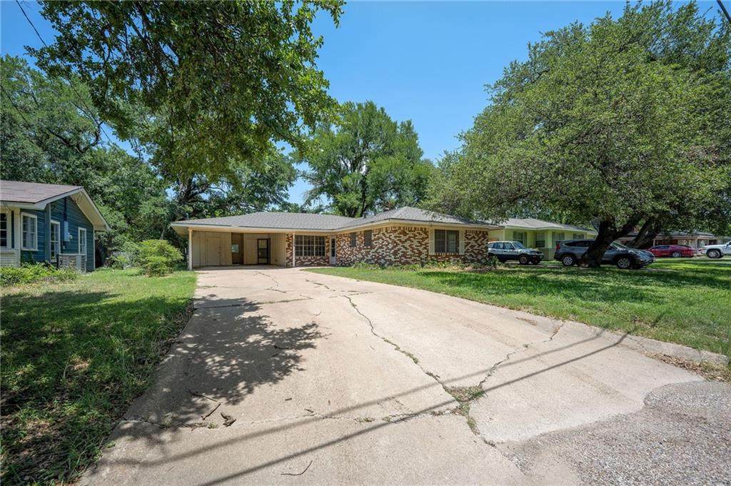 125 Neumann Drive - Photo 1