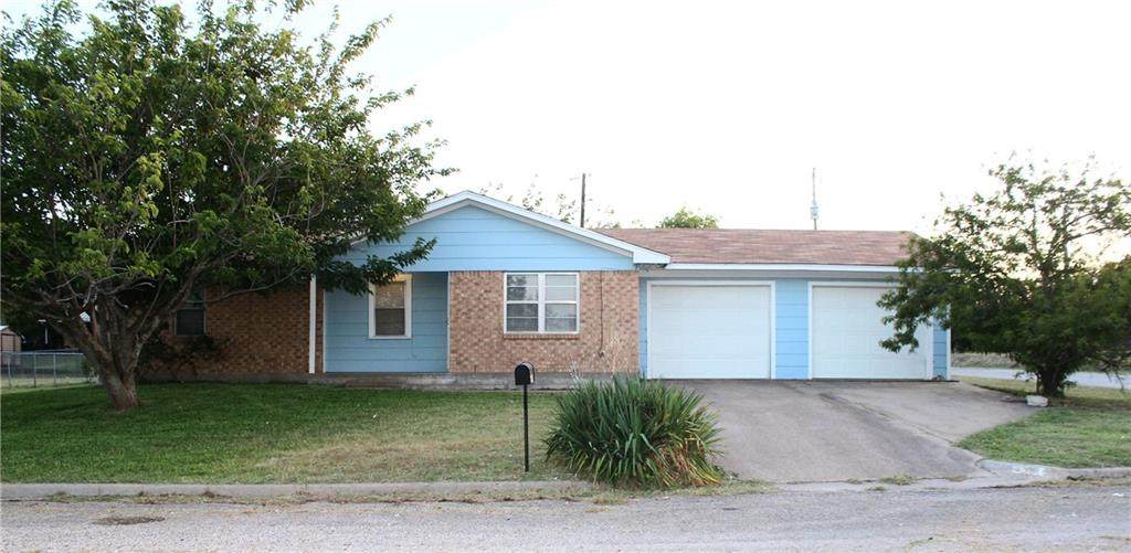 903 Ave K Street - Photo 1