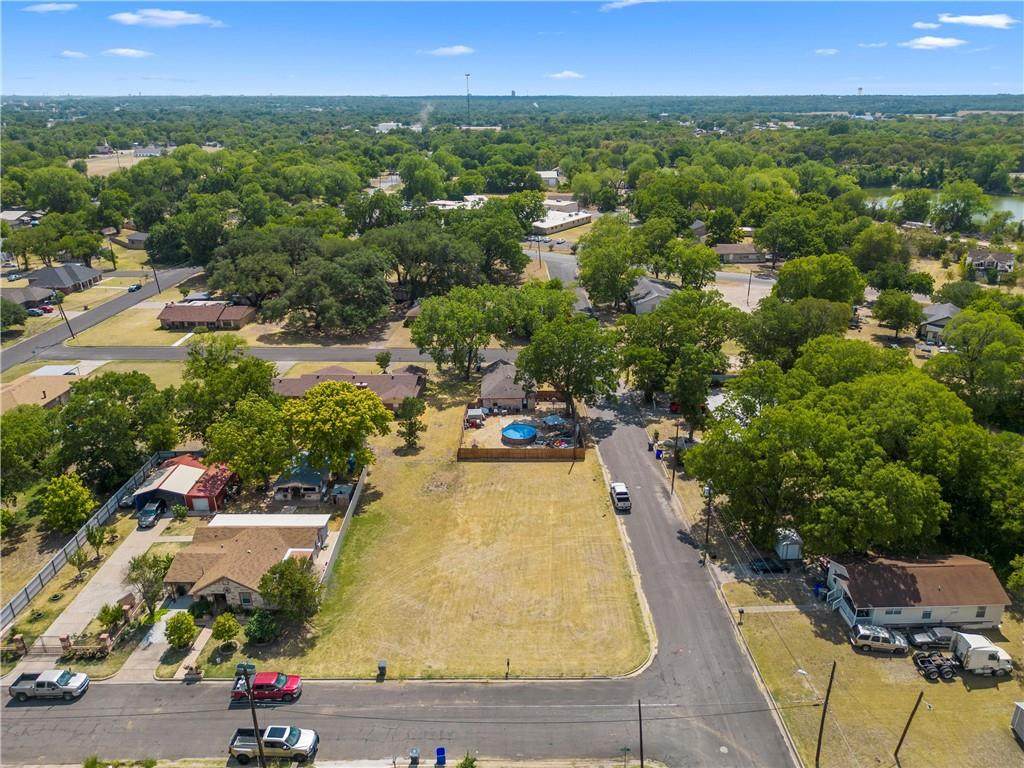 1224 Miller Street - Photo 1