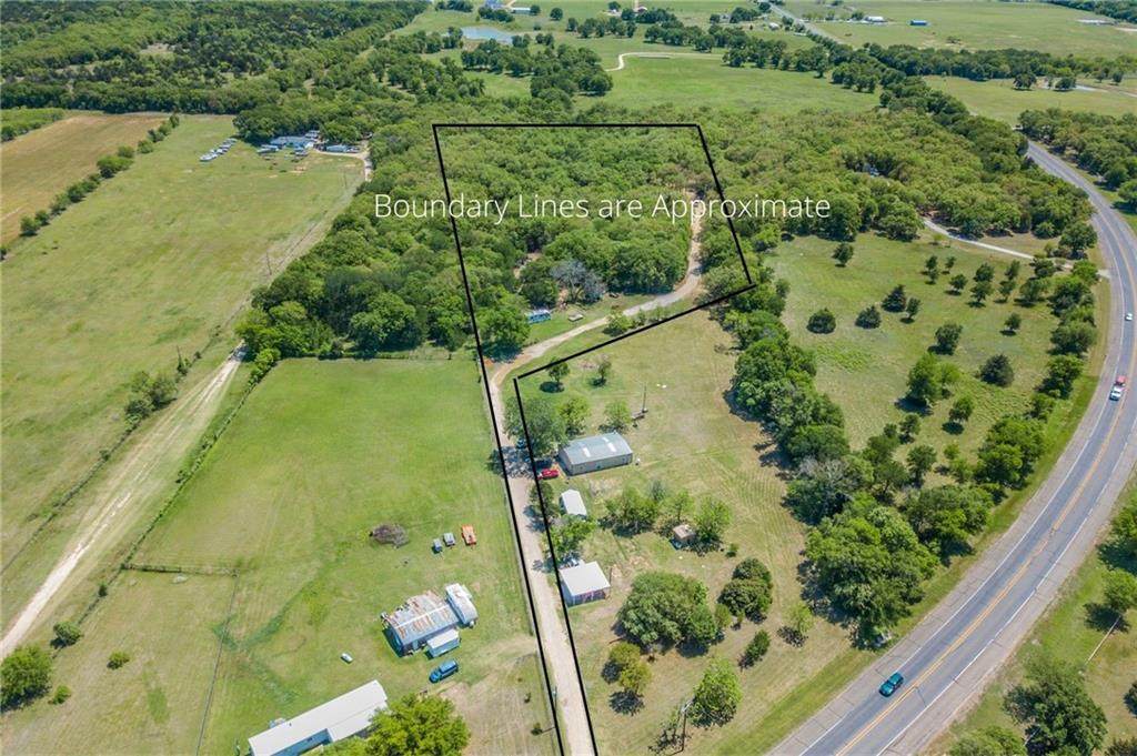 313 Lassetter Lane - Photo 1