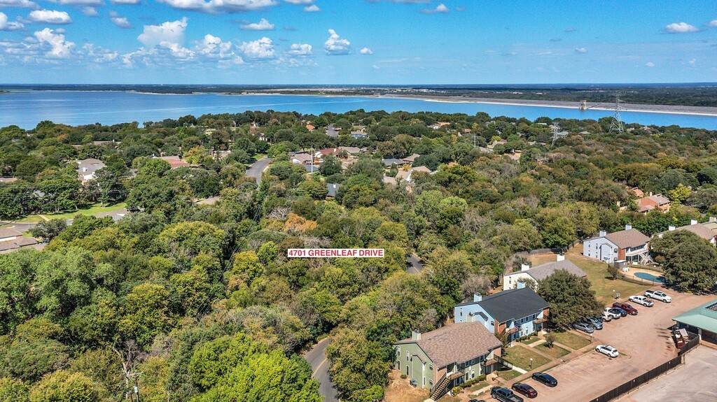 4701 Greenleaf Drive - Photo 1
