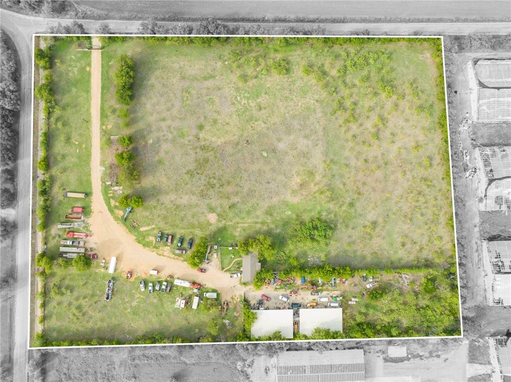 1515 Garden Drive - Photo 1