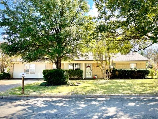 708 Pawnee Trail - Photo 1
