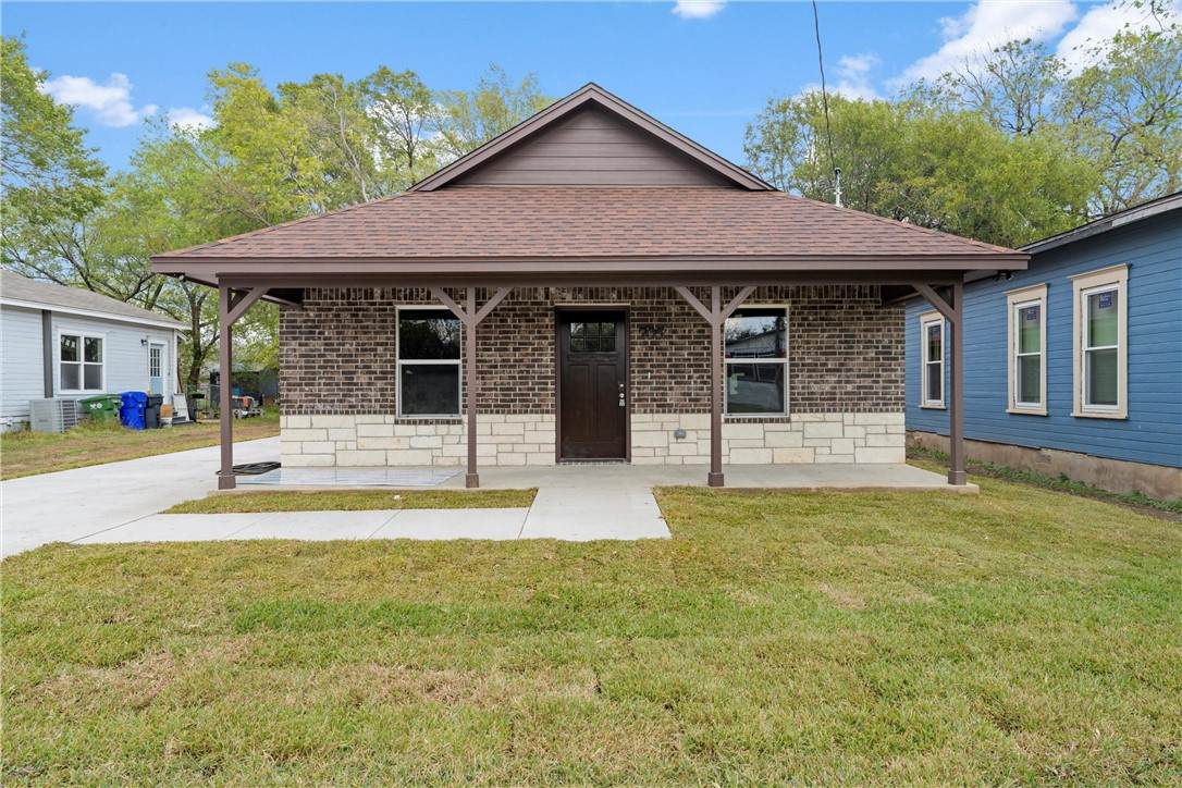 705 Walker Street - Photo 1