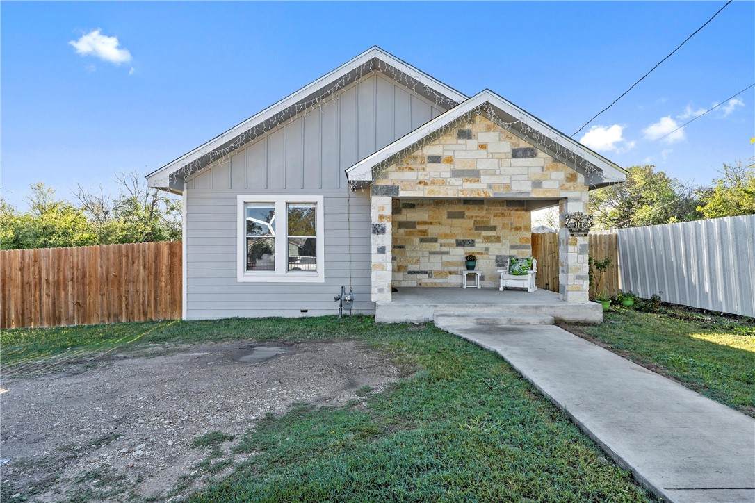 2216 Park Avenue - Photo 1