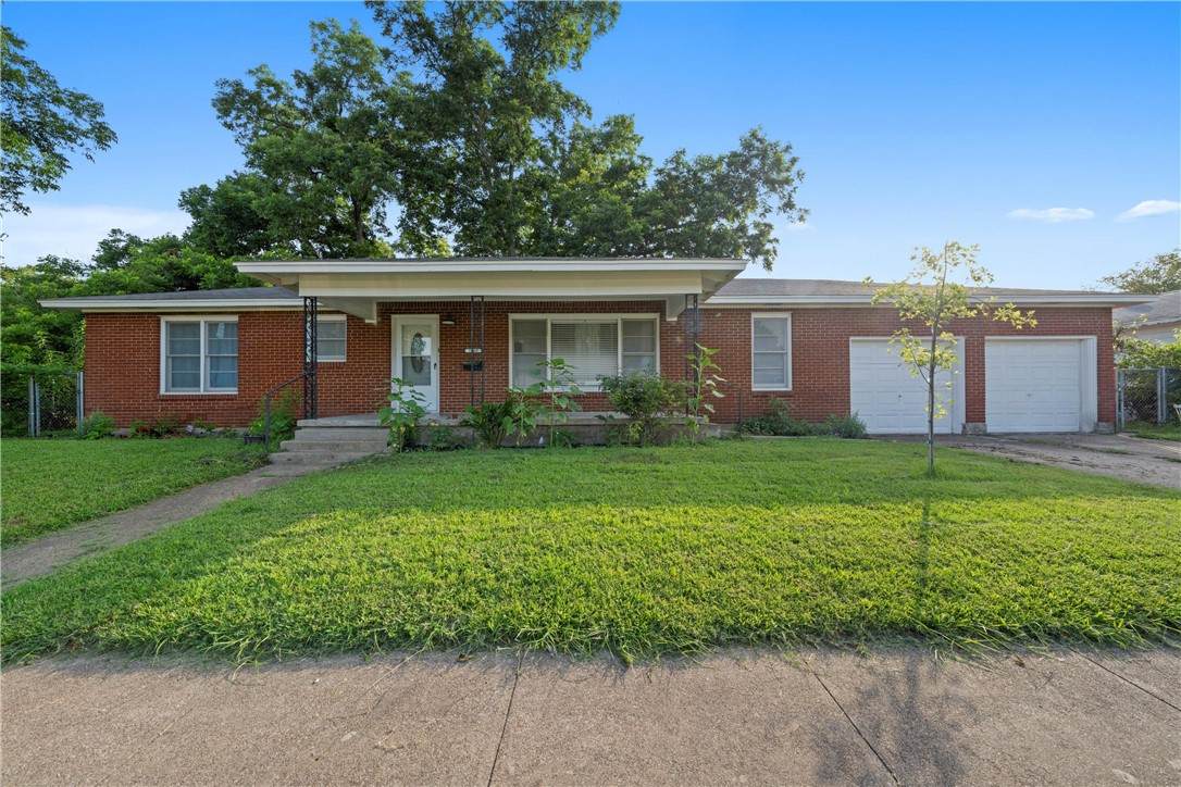 1100 Hood Street - Photo 1
