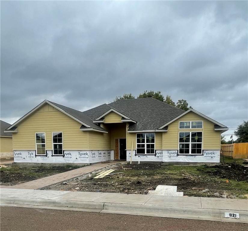 821 Day Star Drive - Photo 1