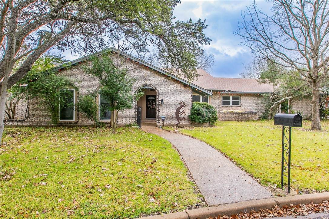 5409 Edinburgh Drive - Photo 1