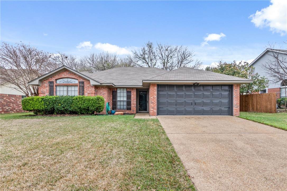 1820 Real Drive - Photo 1