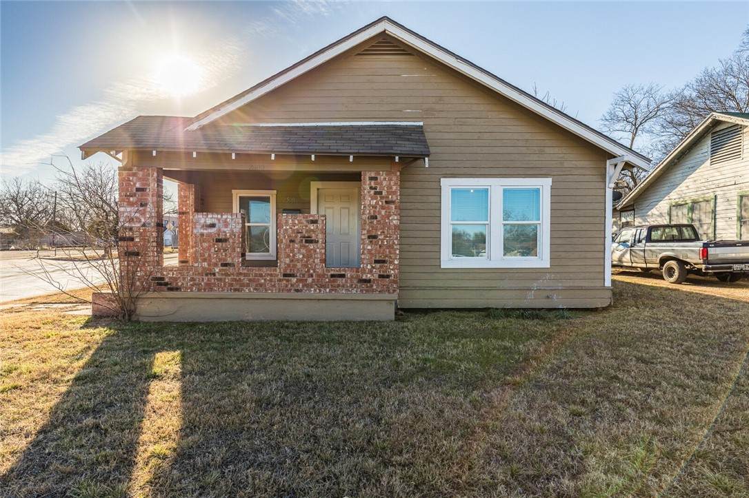 2500 Herring Avenue - Photo 1