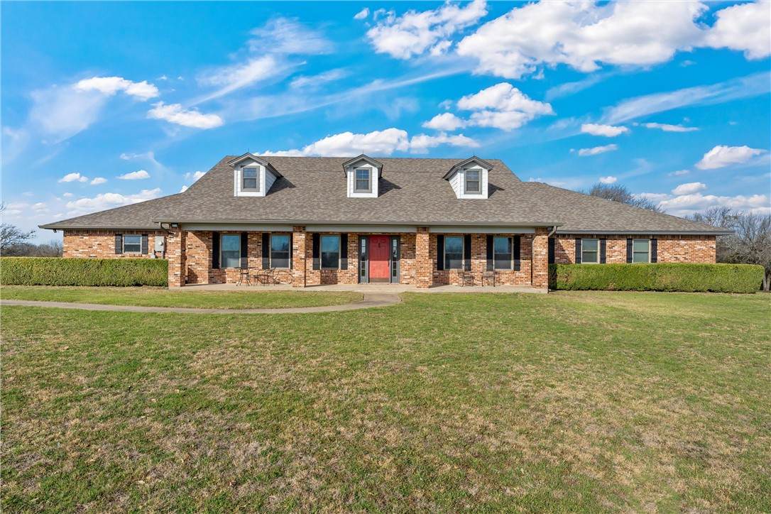489 Windsor Road - Photo 1